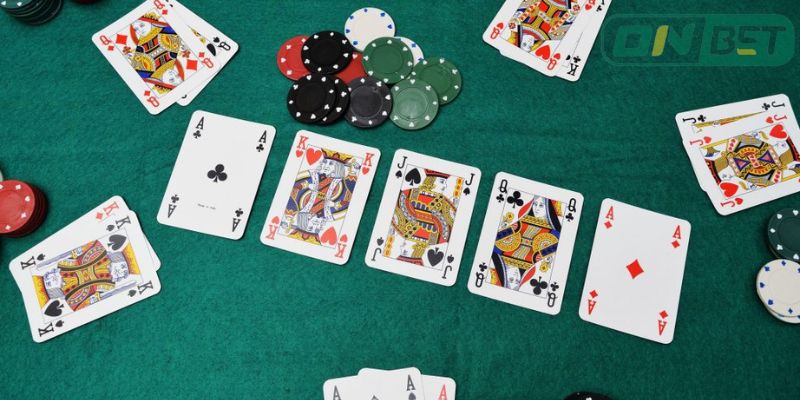 Poker là trò chơi casino trực tuyến tặng tiền được nhiều người lựa chọn tại nhà cái